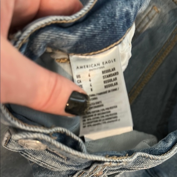 Trendy Ripped Blue Jeans - Picture 4 of 7